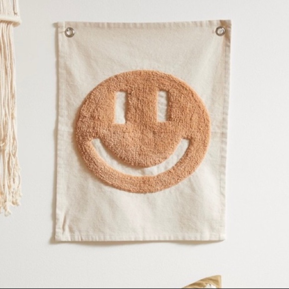 Tufted Happy Face Tapestry